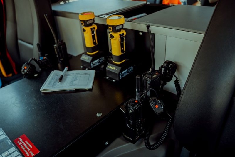 Tactical Zoom Flashlight